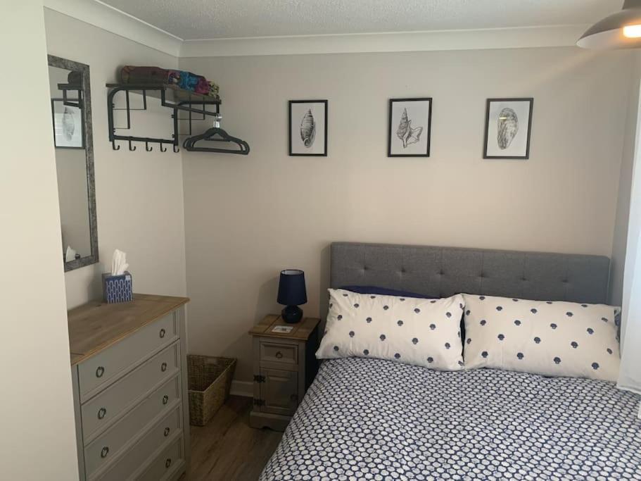 Barley Break - Beach Cottage Lessingham Экстерьер фото